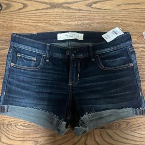 ABERCROMBIE AND FITCH dark DENIM SHORTS